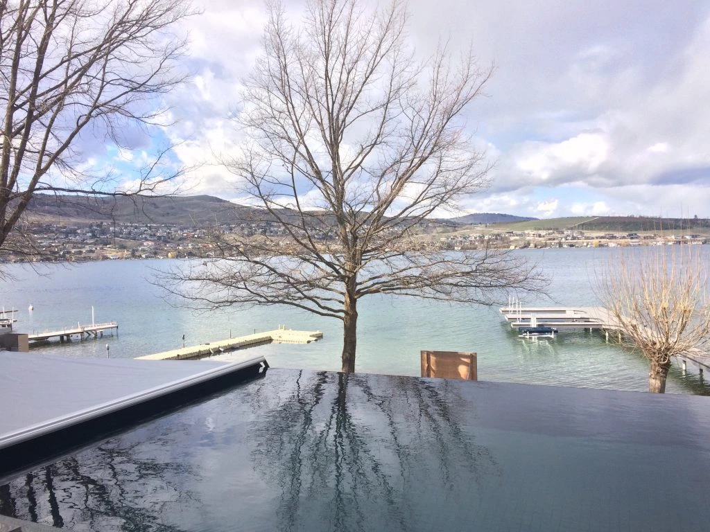 Vanishing Edge Pool Cover Installation