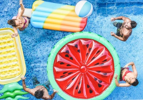 How To Throw The Best Pool Party